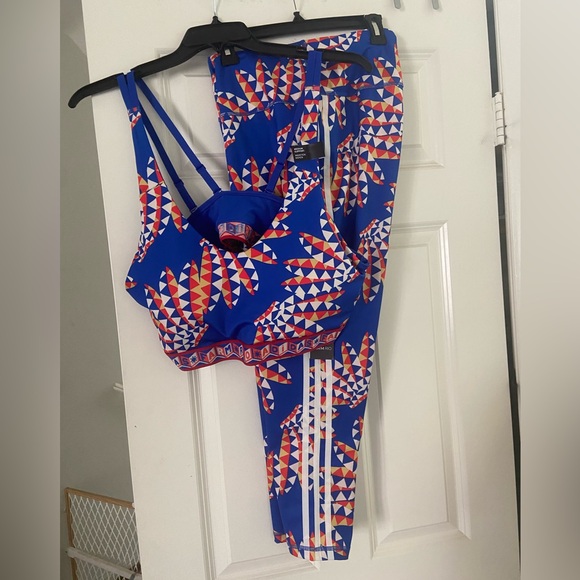 Adidas x Farm Rio Sports Bra Medium Impact - Picture 4 of 4